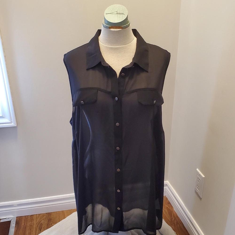 Penningtons black top